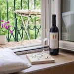 Luxury Lifestyle Guest house 3*