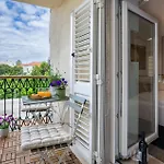 Luxury Lifestyle Guest house 3*