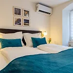 Guest house Luxury Lifestyle Split
