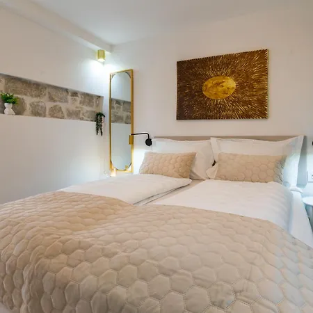 Luxury Lifestyle 3*