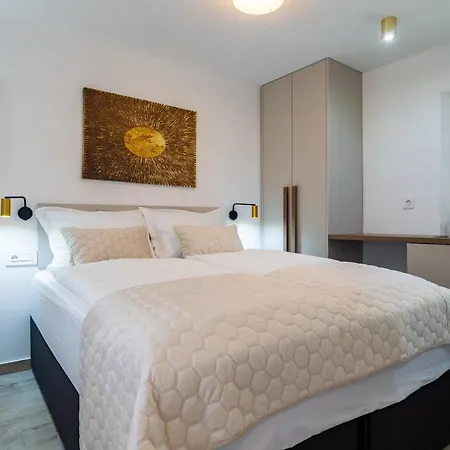 Luxury Lifestyle 3* Split
